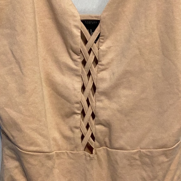 Forever 21 flesh colour bodysuit size small - Picture 2 of 8